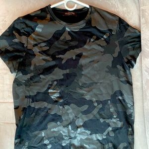 Men’s Valentino Camouflage t-shirt